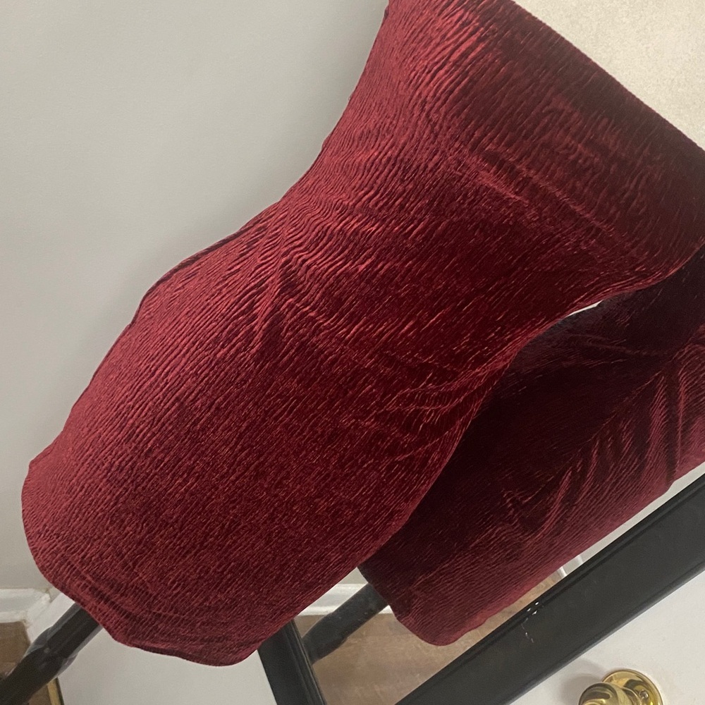 NAKED WARDROBE TEXTURE PLUSH VELVET TUBE DRESS BURGUNDY/WINE  BODYCON BURNOUT - Picture 8 of 14